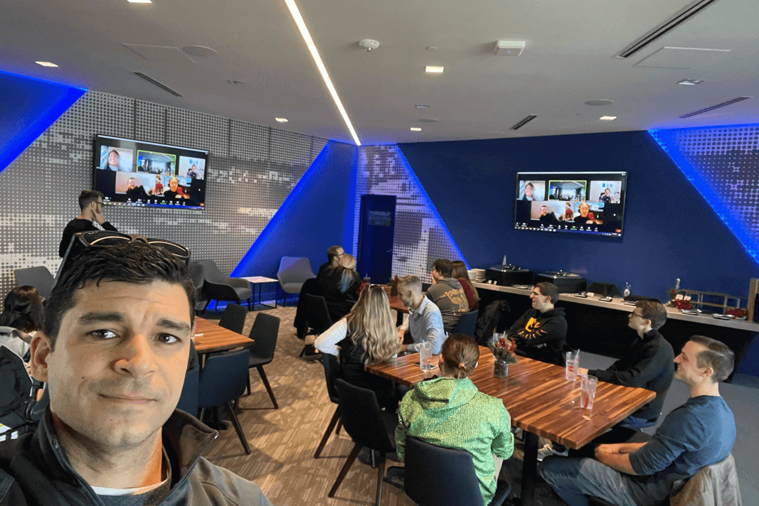 Momentum team and friends and family at the 2021 Christmas party